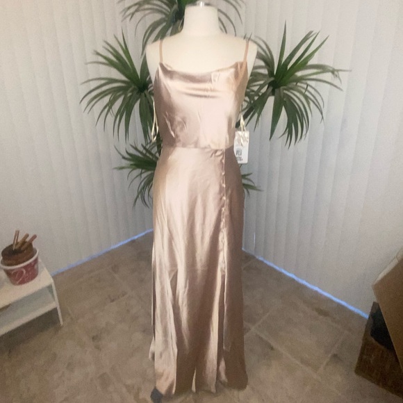 NWT👗REVELRY BILLIE SILK BRIDESMAID DRESS 👗 - Picture 3 of 11